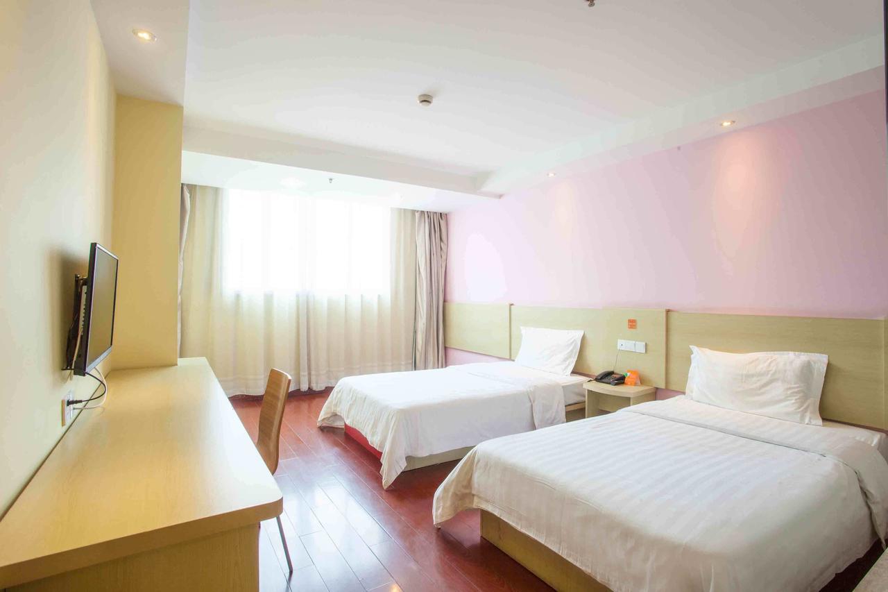 7Days Inn Foshan Shunde Ronggui Xiao Huangpu Quarto foto
